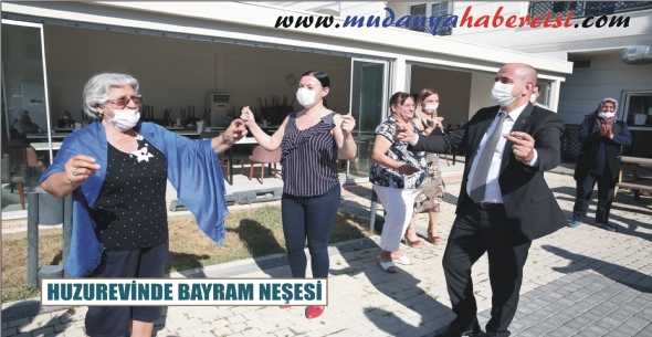 HUZUREVNDE BAYRAM NEES
